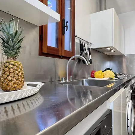 Appartement Mozart -300m From Rialto's Bridge Venetië